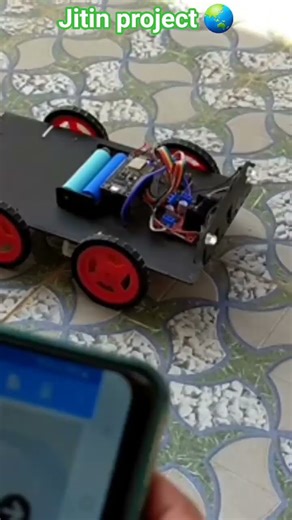 jitin project ki video esp8266 se banaye robort kar
