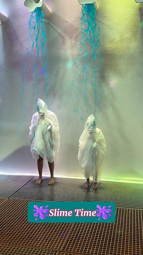 We had a SLIME TIME at Sloomoo Institute Houston! There’s so much to do! We visited slime stations with every texture imaginable, made bubbles with slime, enjoyed slime art, danced with slime, made DIY slime AND got slimed! It’s a visit you don’t want to miss!#Sloomoo #SloomooHOU #Satisfying #thingstodoinhouston#SloomooPartner #Slime | mylaily3