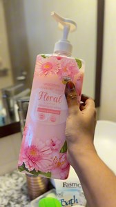 106K views · 1.5K reactions | A small shower routine and a good body wash recommendation for you all  Product from Sapphire Vine  #StressShopper #BodyCareRoutine | Stress Shopper Samiha - SSS | Facebook