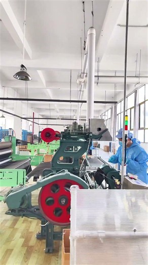 Top-tier carbon fiber goods rely on premium raw materials. # carbonfiber #CarbonFiberFabric #factory
