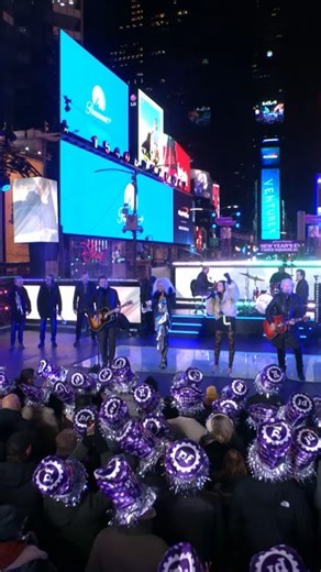 191K views · 5.8K reactions | Hard to beat this #RockinEve performance from Little Big Town  The countdown to midnight continues with more performances on ABC! | Dick Clark's New Year's Rockin' Eve | Facebook