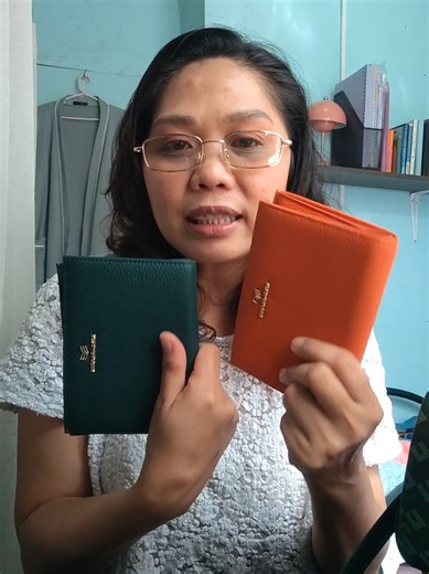 Ultimate Leather Travel Organizers from Royal Bagger