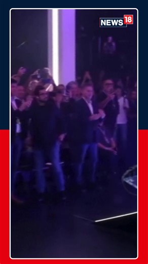 MOMENT: Musk Shows Off Dance Moves at Tesla Shareholders Meeting #Tesla #ElonMusk #ShareholdersMeeting #TeslaEvent #CorporateLife #DanceMoves #MuskMoves #ElonDancing #ViralMoment #FunnyCEO #RobotsDancing | News18