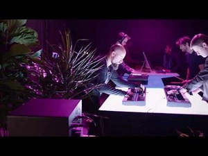 ANALOG STRINGS by Output - Performance