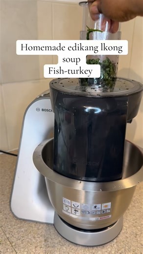 Homemadecooking_shaddy on Instagram: "#EdikangIkong #NigerianFood #AfricanRecipes #HealthySoup #Fufu HomeCooking FoodLovers"