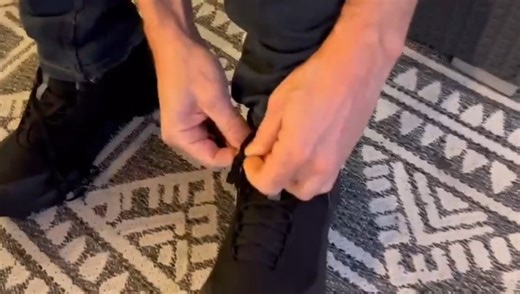 Watch HUMTTO mens all-terrain waterproof hiking boots on Amazon Live