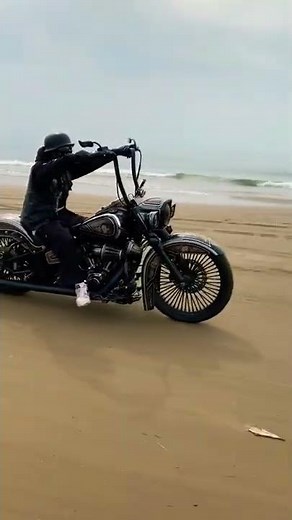 Custom Harley Davidson Cholo Style Softail Rebuild..