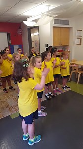 We've got spirit, yes we do! Our Kindergarten future Mac class of 2030 is cheering alongside fellow Mac Alumnae Director, Christy Jackson Zurcher '00, and Assistant Teacher, Meghann Harney Rooney '06, for Mac Spirit Day! Stay tuned for "more Macs, much more Macs" throughout the day! And for all the Macs out there, comment with a pic of yourself in your Mac colors! | Ursuline Academy of New Orleans