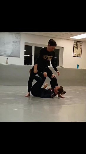 🌟 Community Spotlight | Ladies on the Mats 🥋 Today we’re highlighting two of our amazing ladies, July & Jackie, putting in the work and hitting a smooth X-guard counter in no-gi 👊🔥 Strong technique. Smart timing. Controlled pressure. We love seeing more women stepping onto the mats, training hard, and sharpening their skills every week. Keep showing up, ladies — you're representing beautifully and inspiring others to follow 💪💙 Great work July & Jackie! 🙌 #NorthShoreBJJ #BJJWomen #Communit