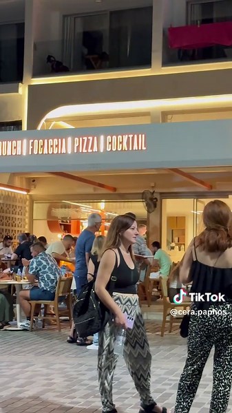 #thursday #pizza #cocktail #cerapaphos #superman