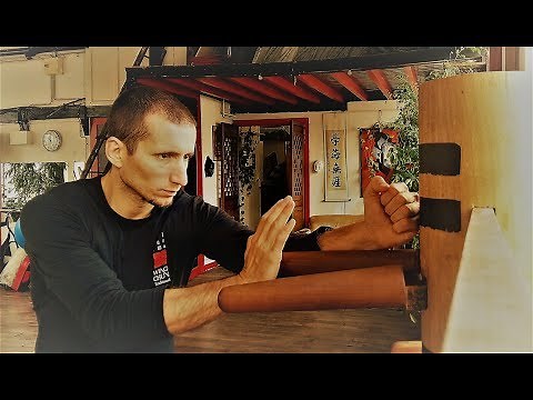 MARTIAL GLOBE-TROTTER - EPISODE 6 | Paris - France