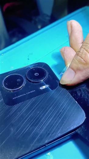 simple way to open phone backcover #repair #tips #phonerepair