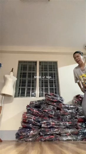 Ju Ju on Instagram: "break my legs ;( #_juheredance"