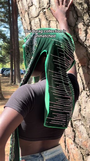 Our durag collection is unmatched - fashionable and comfortable, what more could you ask for? Shop now and bring your dream hair to life with the help of our durag selection. #style4teendurags #durags #velvetdurags #style