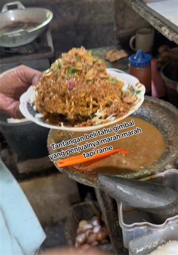 Tantangan beli tahu gimbal yang penjualnya marah marah tapi rame, tahu gimbal andika, buka : jam 10 pagi - 5 sore, harga : 18 ribu/porsi, lokasi : maps tahu gimbal andika Semarang#tahugimbal#tahugimbalviral#tahugimbalandika#makananviral#kulinerviral