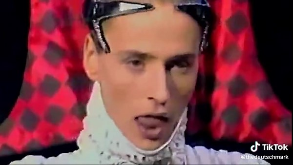 weird Russian alien song ah ha haaaaa #hahahaha#7thelement #meme #viral