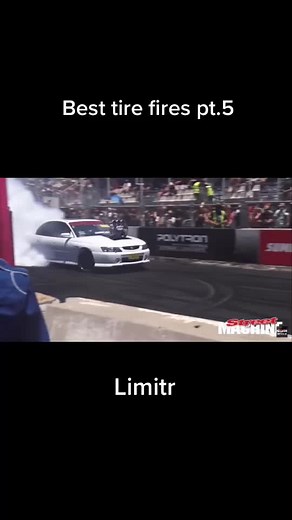 #fy #fyp #skids #burnoutsaustralia #vycommodore #tirefire #mintskids sick vy commodore