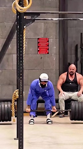 400KG Power Clean: Crushing Gym Goals 💪