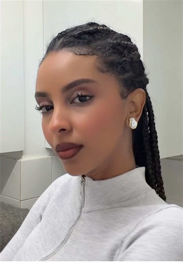 Exploring London Life in a Unique Perspective