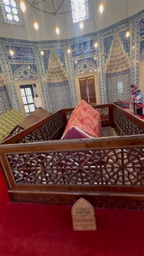 Ottoman graves#muhteşemyüzyıl #sultansuleyman#hürremsultan #hurrem #magnificentcentury#turkishseries