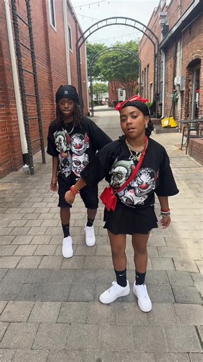 ITS MY ANXIETY 🔥🔥🔥 #lanilovetv #lanilovegang #khalanisimon #thatboyomar #miniinfluencer #explorepage #swagprincess #babyboss #kidartist #fbreelsvideo #fbyシvideo #fbreelsfypシ゚viralvideo #reelsfypシ #reelsviralシ #reelsvideoシ #reelsfbpage | Khalani Simon