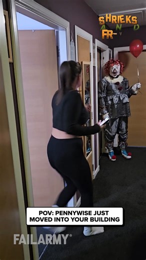 Welcome to Shrieks and Freaks – where every scare ends in a scream (and a laugh) | FailArmy