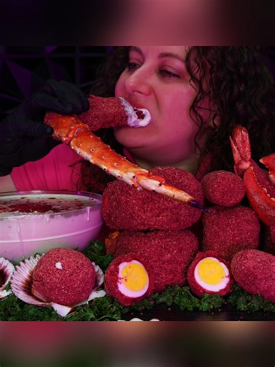 PINK DEEP-FRIED SEAFOOD BOIL 🔴🔥 KING CRAB & DESHELLED LOBSTER | ASMR MUKBANG Crispy Pink Perfection 💗🔥 Deep-Fried King Crab • Juicy Deshelled Lobster 🤤🦀🦞 Ultra Crunchy • No Talking ASMR • Comfort Food Bliss 👉 FULL VIDEO on YouTube: Monica ASMR 🔗 Click the link in bio or search “Monica ASMR” on YouTube #reels #reelsvideo #reelsviral #viralreels #trendingreels #explorepage #fyp #foryou #foodreels #asmrreels #asmr #foodasmr #asmreating #eatingsounds #notalkingasmr #mukbang #mukbangasmr #se