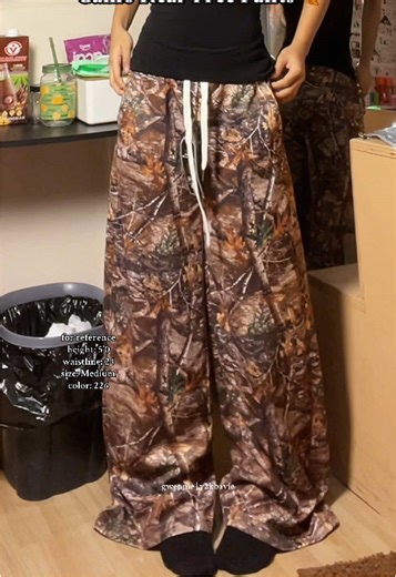 Camo Pants: The Best Baggy Styles for Women