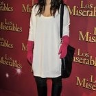 What Color Leggings & Accessories Go Best With a Cream Sweater Dress?