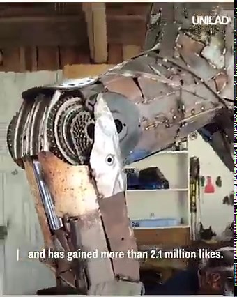 5.9M views · 60K reactions | This guy made the most epic skull sculpture - all out of scrap and recycled metals  | UNILAD | Facebook