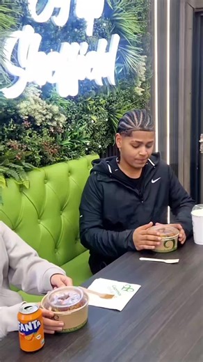 Caprinos Pizza Barbecue Loaded Fries Review