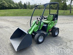 Blinto - Kompaktlastare - Avant 225