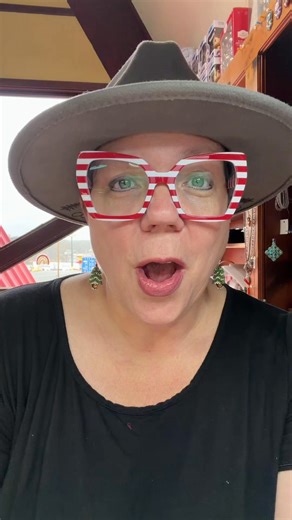 Kelly Dalton Dale on Instagram: "Get the 3D Shapes bundle for a discounted price of $15 https://offthebeadedpathbeadstore.com/3d-shapes-instant-download-bundle-13-files/ #beadedpath #beadedpath #offthebeadedpath #12daysofchristmas"