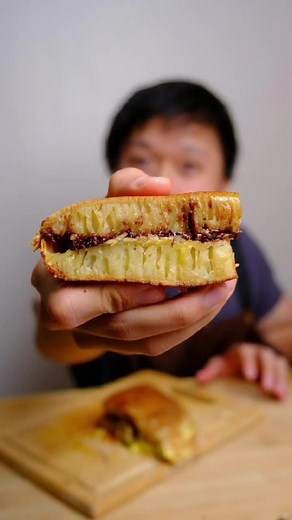 Resep Martabak Manis Pakai Botol dengan Teflon Sederhana