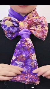 #scarf #scarfstyles #foryou #fyp #scarfhacks #scarftransition #fyp #lifehack #scarftutorial #scarftie #fashionstyle_cut | Dress prepare