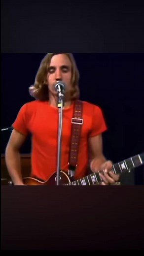 The Real Story Behind Joe Walsh's ‘Walk Away’