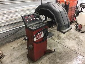 Coats 600 Wheel Balancer Machine | Agriculture