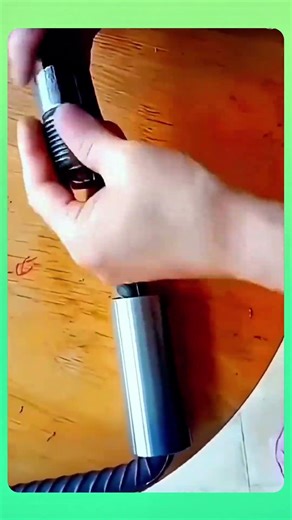 An iron ring connector used to securely join chains, cables, or metal parts together. 🔗🔧