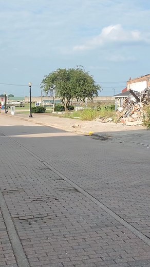 Walking around Cairo,Illinois #abandoned | Lamont At Large