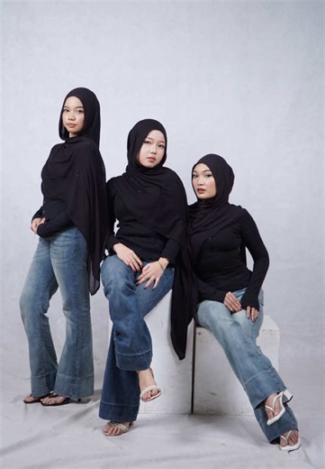 Foto Studio: Tips untuk Foto Hitam Putih di Studio
