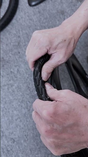 How to Mount a Tire on the Rear Wheel of Carbon 3-Spoke Wheels.#icancycling