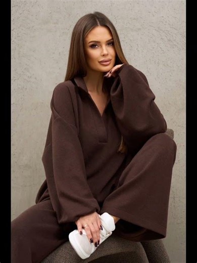 Women's Knitted Suits for Fall 🍂