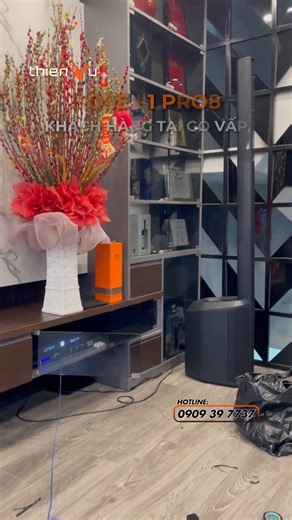 2.2K views · 18 reactions | Loa column array Bose & Electrovoice lắp gọn – Nghe đã – Chuẩn chất âm  #thienvuaudio #loachinhhang #loakaraoke #loacolumnarray #bose #electrovoice | Thiên Vũ Audio | Facebook