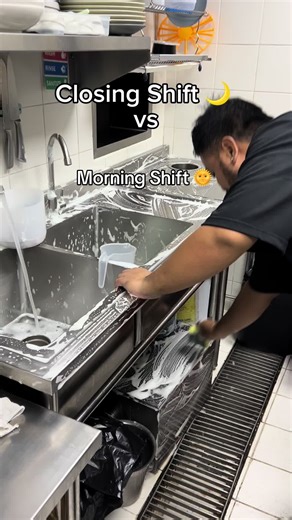 The Ultimate Guide to Opening vs Closing Shifts in a Coffee Shop