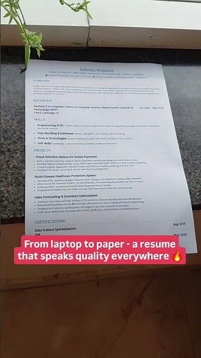 From laptop to paper - a resume that speaks quality everywhere | ResumeUp.AI