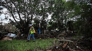 Así colaboran voluntarios en las labores de búsqueda tras inundaciones en Texas