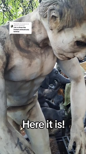 Exploring Abandoned Animatronics in Valle Paraiso