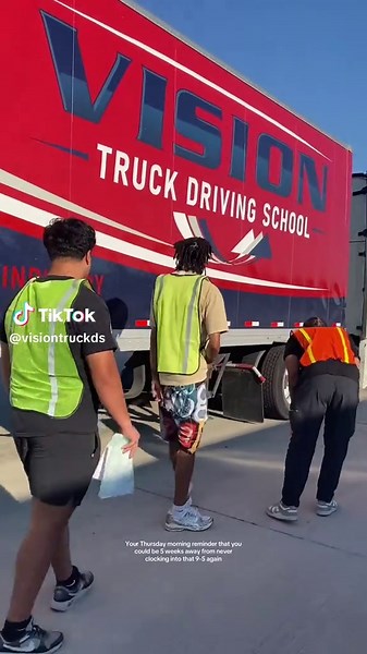 Get Your CDL and Transform Your Career in 5 Weeks