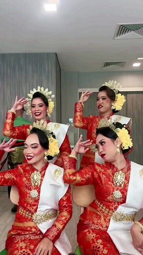 Brunei Traditional Dance: Local Artists Show Off Their Talents