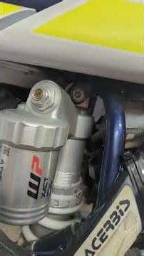 Husqvarna rear shock removal te or fe 2023 300 350